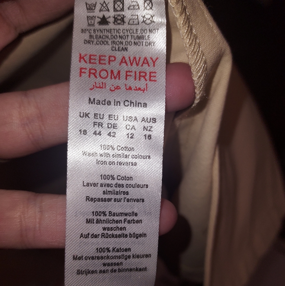 NWT Prettylittlething Plus size Khaki Panel Detail Belted Trench Coat. - Picture 8 of 8